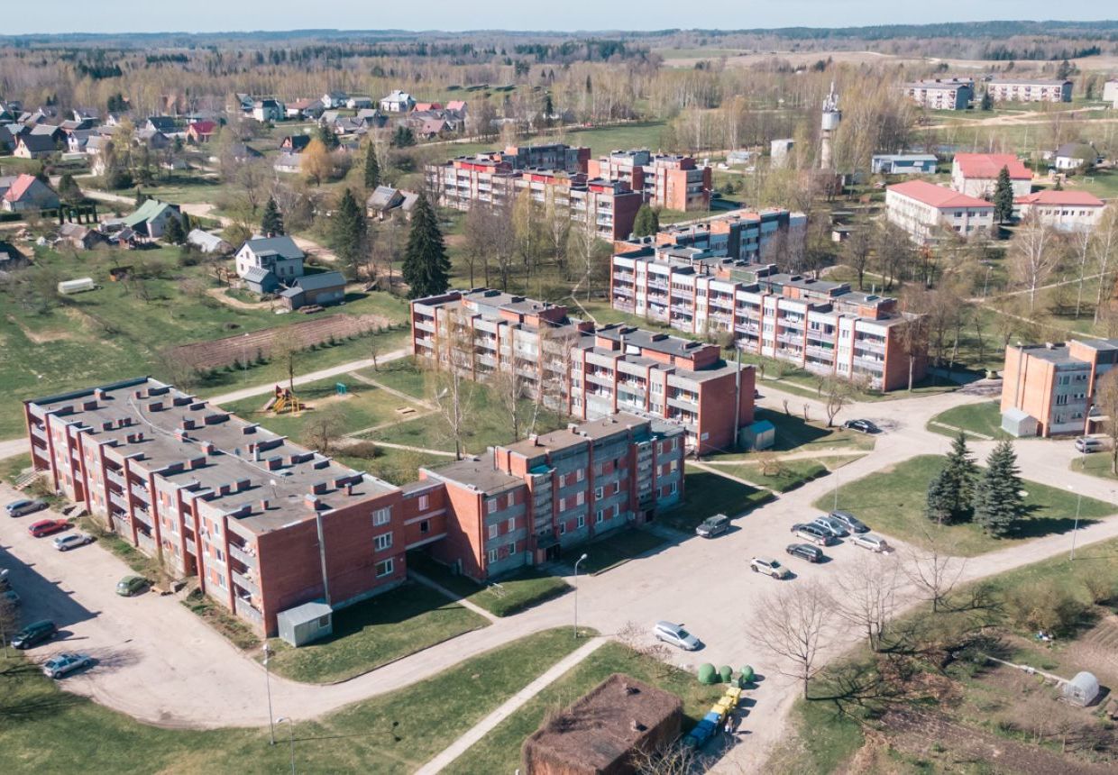 Aptauja par dzīvojamās mājas  pārvaldīšanas tiesību pārņemšanu